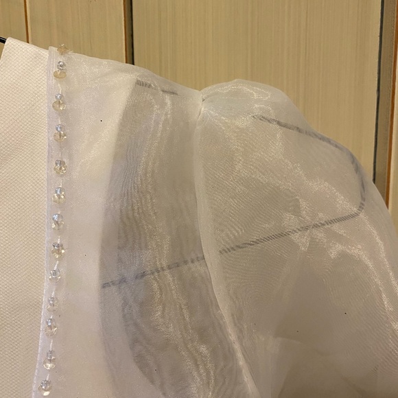 Girls White Dress/1st Communion Dress w/ sheer light jacket - Picture 4 of 6